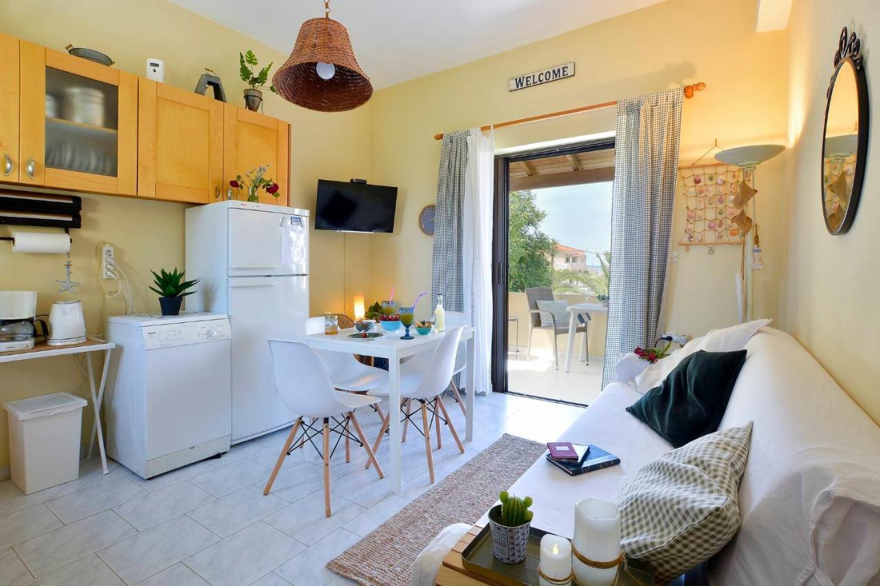 Eleonora Sidari Beach House Екстер'єр фото